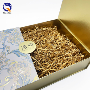 Scatola Regalo Magnetica Personalizzata con Logo in Pellicola Dorata, Apertura a Doppia Porta Centrale, Design Gratuito per Prodotti Skincare - Product Image 2