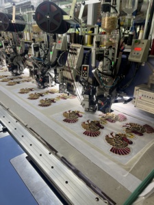 Áo thêu 3D cá nhân hóa dễ dàng, đính <span class=keywords><strong>sequin</strong></span>, hạt cườm, họa tiết gà tây Lễ Tạ ơn, dành cho áo hoodie, áo nỉ - chủ yếu là vải - Product Image 5