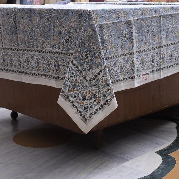 กำหนดเอง