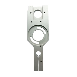 Pièces de précision en aluminium usinées CNC sur mesure, support en acier inoxydable usiné CNC OEM pour équipement industriel - Product Image 6
