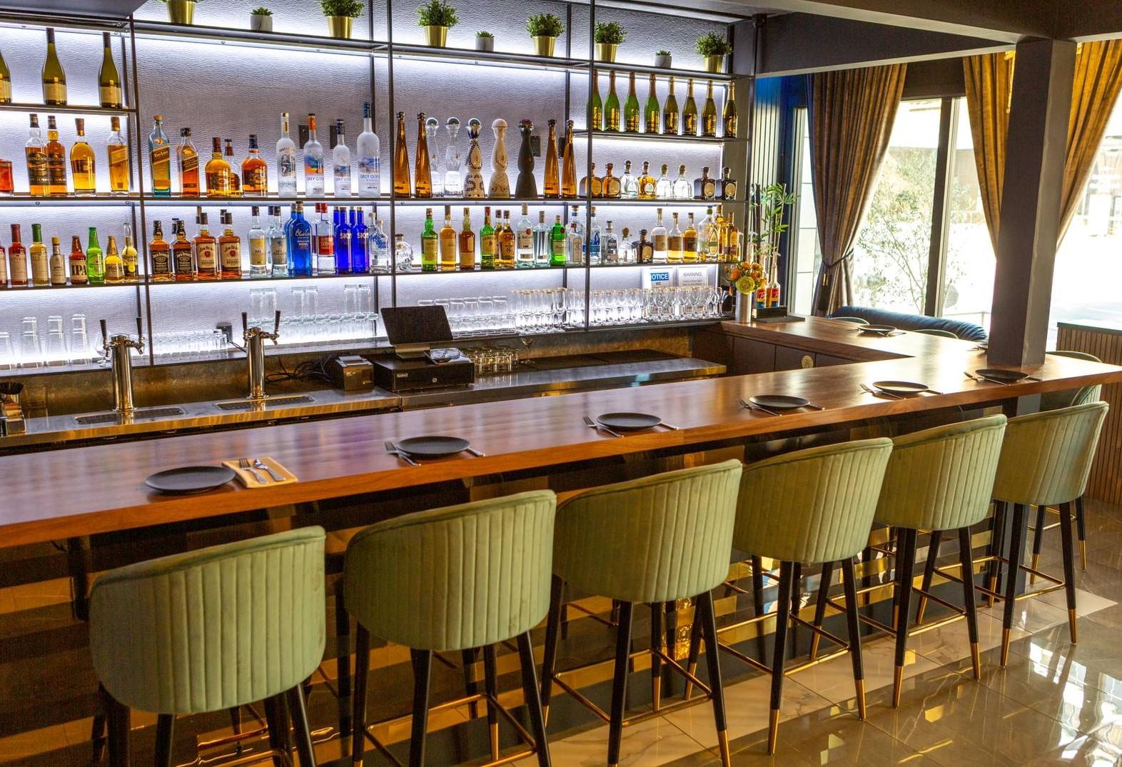 Panca da ristorante americana retrò in pelle pu lucida|