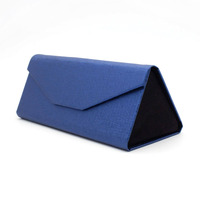 Étui à lunettes pliable triangulaire de haute qualité, magnétique, en PU léger, portable, boîte pour lunettes de soleil
