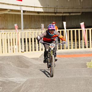 Jeu de roues de course <span class=keywords><strong>BMX</strong></span> Ferei, fibre de <span class=keywords><strong>carbone</strong></span> T700 à haute rigidité, profondeur de <span class=keywords><strong>jante</strong></span> de 25 mm, frein à disque, durable, ultraléger, tubeless, alliage d'aluminium - Product Image 6