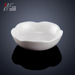 Juego de recipientes para condimentos de cerámica blanca pura para vajilla de cocina de hotel, duradero y apto para microondas. - Product Image 4