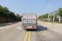 Camion de collecte des déchets municipaux Euro6B de 7 mètres cubes, type compacteur hydraulique, configurations à double alimentation disponibles