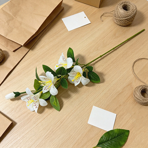 Flor Artificial Realista de Alstroemeria Peruana con Tallo Individual, para Ramos de Boda, Graduación, Relleno de Jarrones y Centros de Mesa - Product Image 4