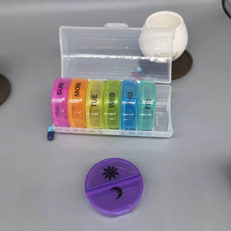 14 grilles/motif soleil + lune, Coquille blanche