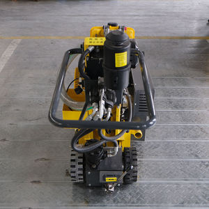 Délimiteur de marquage routier thermoplastique autopropulsé 12 CV à entraînement hydraulique pour un retrait efficace des lignes et un nettoyage des lignes routières - Product Image 5