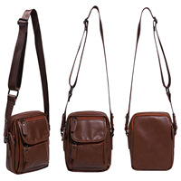 Nouveau Sac à Bandoulière/Sac Croisé Multifonctionnel pour Homme, Rangement Passeport et Carte d'Embarquement, Loisirs et Voyage, en PU et Polyester, Modèle 2026