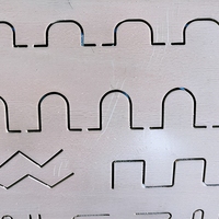 Machine de découpe rotative CNC 3 axes de qualité supérieure et haute précision avec PLC et moteur pour la découpe de cartons rotatifs et la fabrication de matrices