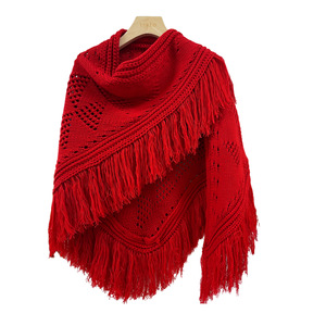 Chal Triangular <span class=keywords><strong>de</strong></span> <span class=keywords><strong>Ganchillo</strong></span> Hecho a Mano con Flecos, Diseño Calado Estilo Vintage, Bufanda Versátil, Moderna y Cálida - Product Image 6