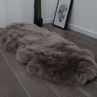 Tapis de luxe ultra doux en fausse fourrure de lapin, fabriqué à la machine, à poils bouclés, antidérapant, moderne, en polyester, couleur personnalisable, 2,2 cm, pour la maison
