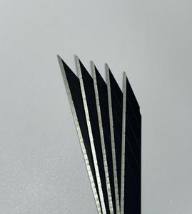 9Mm 30 Độ 10Pcs Thép Carbon Snap <span class=keywords><strong>Blades</strong></span> Hộp Cutter Tiện Ích Dao Nạp Thay Thế Lưỡi Dao Dao Cạo Hộp Cho Dao - Product Image 4