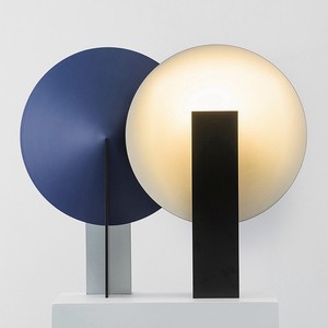 Lámpara de mesa moderna minimalista con forma de molino de viento, E27, LED, para dormitorio, estudio, escritorio, diseño decorativo, accesorio de iluminación - Product Image 2