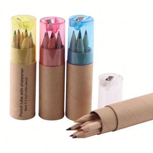 Ensemble de dessin en bois naturel personnalisé avec 6 mini crayons de couleur, kit cadeau pour enfants avec taille-crayon - Product Image 1