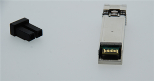 Transceptor Finisar FTLF8536P5BCL 25GBASE-SR 100m SFP28 MMF con Conector LC para Centro de Datos, Nube e IT - Product Image 3