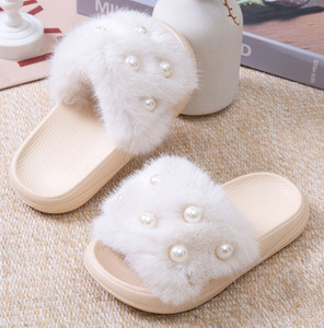 Children's Pearl <b>Slippers</b> - New Autumn-winter Style, Anti-slip and Warm, Suitable for Outerwear for Children - Product Image 1