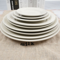 Assiettes à dîner en grès personnalisées et originales, ensembles d'assiettes en céramique de luxe avec bord large pour restaurant