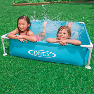 Piscina rectangular Intex con marco, extra grande, para adultos y niños, de uso exterior, sobre el suelo. - Product Image 3