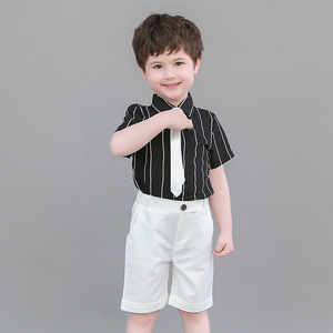 I bei padroni di casa dei ragazzi del fiore estivo mostrano i costumi dei vestiti dei bambini - Product Image 3