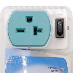 120V Estabilizado Tipo americano sobretensión del refrigerador Protector De Voltaje 220 20a Toma de corriente doméstica - Product Image 6