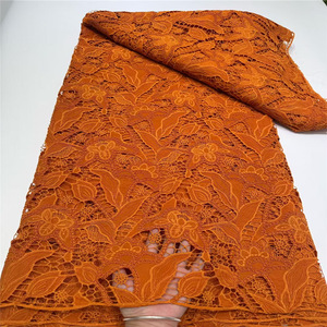 Tela de Encaje Africana de Lujo, Soluble en Agua, con Lentejuelas, Color Borgoña, 5 Yardas, Bordado de Alta <span class=keywords><strong>Calidad</strong></span> para Fiestas y Bodas - Product Image 1