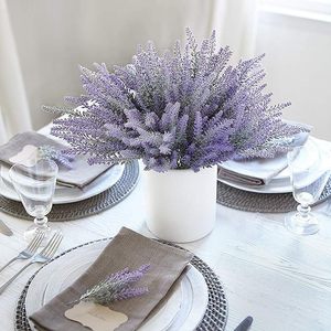 Flores artificiales de lavanda, plástico resistente a los rayos UV, planta falsa de simulación floral para decoración de jardín, balcón y patio al aire libre - Product Image 4