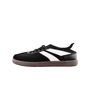 Scarpe da Calcio Serie Predator - Sneakers Casual Unisex Leggere, Vendita all'Ingrosso Transfrontaliera di Scarpe da Calcio Retrò Deconstruite - Product Image 4
