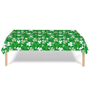 Mantel de Plástico Desechable con Tema Irlandés de Trébol Verde y Duende para Fiesta del Día de San Patricio, con Globos - Product Image 5