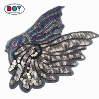 Appliques en sequins brodées avec logo personnalisé pour la couture, motifs d'ailes d'ange pour vêtements de bébé