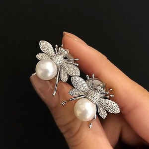 Pendientes de Abeja Pequeños y Modernos, Gran Venta, para Hombres y <span class=keywords><strong>Mujeres</strong></span> - Product Image 2