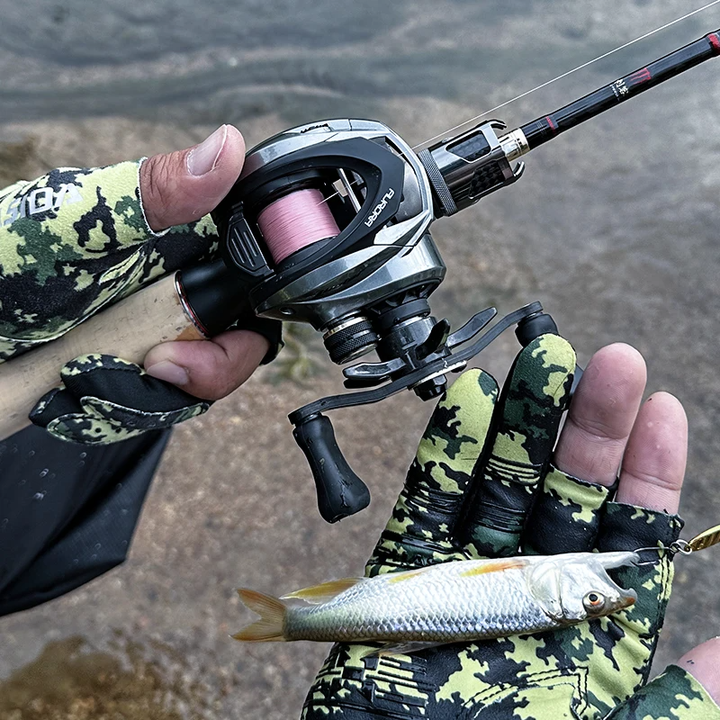 baitcaster surf combo Kilitn Fishing Rod and Reel Combo, Baitcasting Baitcast Reel, 6 Foot 7 Foot 2-Piece, Durable Fiberglass Wrapped Carbon Fiber Rod with Comfortable EVA Handle (Left-Hand Reel but soft enough to land a variety of species Baitcasting: A Beginner's Guide for