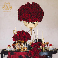 Ornements créatifs d'art moderne de table Centres de table de mariage Vase Grand support de fleurs en métal doré pour la décoration de table de mariage à la maison