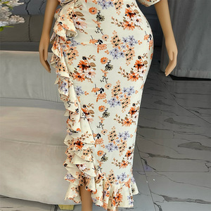 Vestidos estampados de mujer con cuello redondo, manga abullonada, cintura alta, abertura en la cadera y volantes laterales - Product Image 2