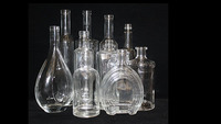 Bouteilles en verre transparent en gros 500 ml Bouteilles en verre à liqueur de gin avec bouchon en liège