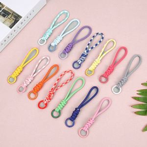 Cordon en nylon coloré tressé court avec boucle en plastique durable pour porte-clés ou breloque de téléphone - Product Image 1