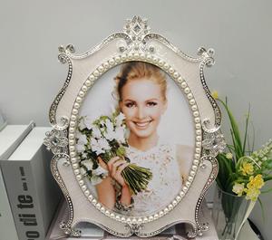 2024 New Design Silver Inlaid Diamonds Pearls Oval Gift Metal Unique Photo <b>Frame</b> - Product Image 3