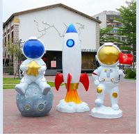 Grande statue de fusée spatiale en résine de fibre de verre, figurine d'astronaute grandeur nature, statue d'astronaute en résine pour décoration commerciale