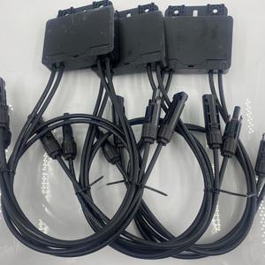 Optimiseur intelligent personnalisable disponible en combinaison avec des systèmes photovoltaïques pour une optimisation améliorée de l'énergie solaire. - Product Image 5