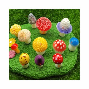Simulation Mignon Champignon Résine Modèles Kawaii 3D Cabochons pour Fée Jardin Gnome Mot Accessoires - Product Image 1