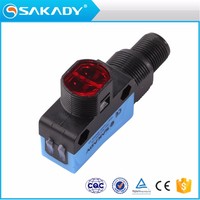 Capteur photoélectrique laser polarisé à réflexion SAKADY 12-24VDC PNP NO+NC, distance nominale M8, rouge, capteur photoélectrique laser 24v