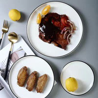 Assiette carrée en céramique de style nordique moderne, couleur unie, bord noir, vaisselle jetable pour hôtels