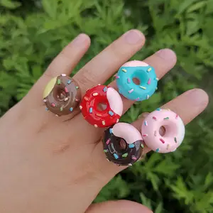 De gros doigt anneau internet-Felyn — anneau en acrylique coloré avec les doigts De célébrités d'internet, épais, mignon, rose, donuts, design De dessin animé, pour femmes et filles,
