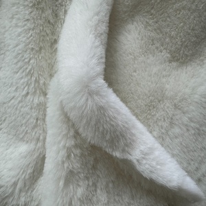 <span class=keywords><strong>Tela</strong></span> de felpa de piel de conejo de doble cara sólida a <span class=keywords><strong>precio</strong></span> de fábrica al por mayor <span class=keywords><strong>tela</strong></span> de felpa de piel de conejo de imitación en ambos lados para prendas de vestir - Product Image 5