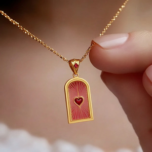 Fábrica al por mayor corazón estrella colgante collares chapado en oro Cadena de acero inoxidable collares de moda para niñas MOQ solo una pieza - Product Image 1