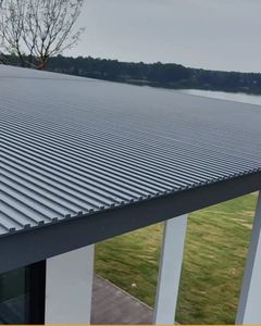 หลังคา<span class=keywords><strong>กระเบื้อง</strong></span>สองชั้นผนังฉนวนกันความร้อนที่ดีหลังคากระเบื้องเว้าและนูนหลังคาป้องกันแสงแดดอลูมิเนียมหยัก - Product Image 2