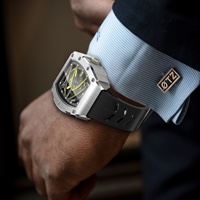 Montre mécanique automatique pour homme en acier inoxydable de forme tonneau, lumineuse, avec bracelet en silicone, grand cadran en cristal saphir, calendrier