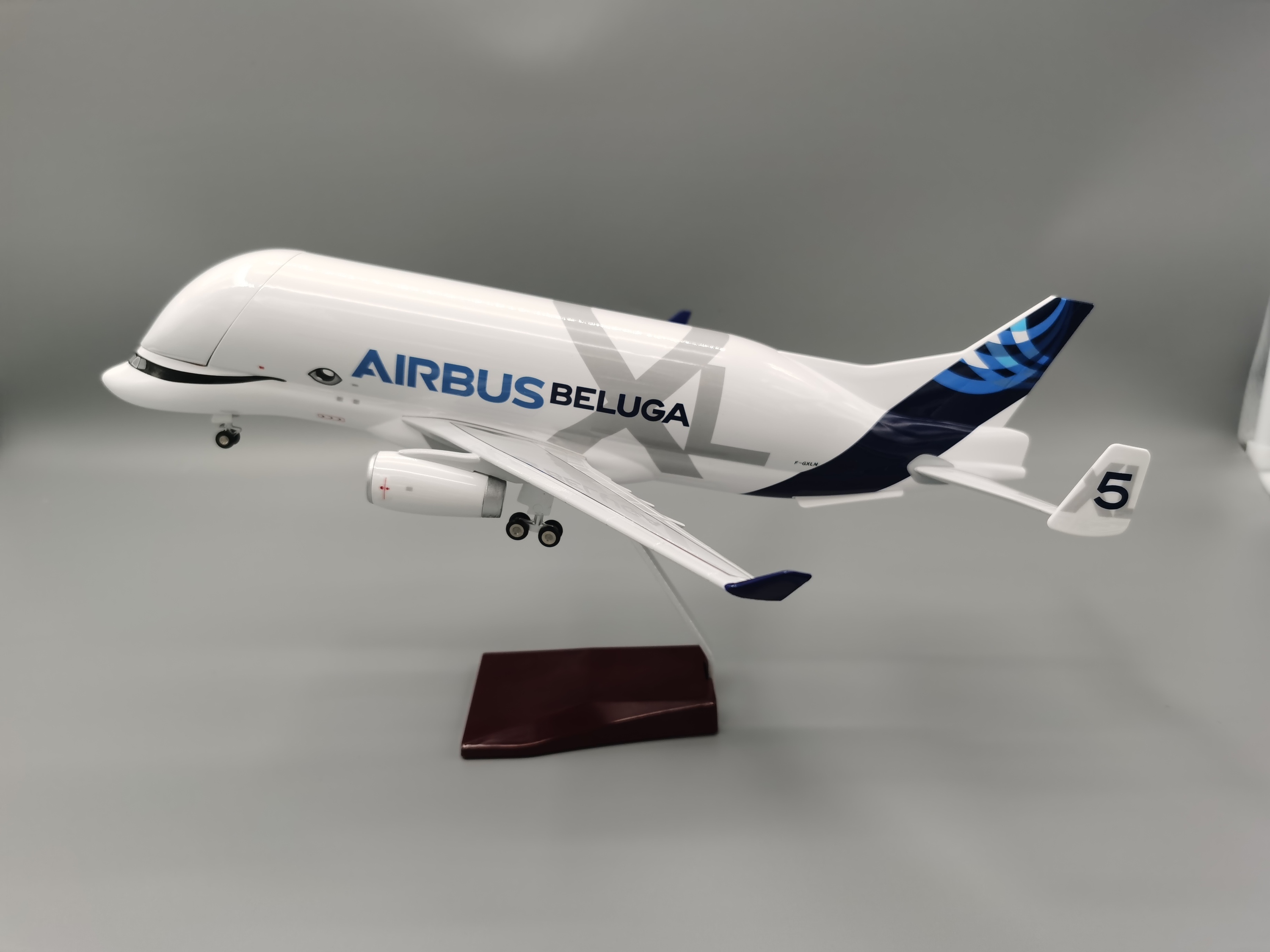 Airbus Beluga XL 1/150 Scale Model Aircraft - Art & Collectible