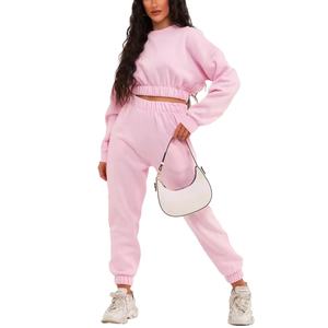 Vente flash, vêtements de rue tendance, survêtement pour femmes, 2 pièces, survêtement personnalisé pour femmes, 100% coton, molleton français, ensemble de sweat-shirt à capuche court pour femmes - Product Image 2