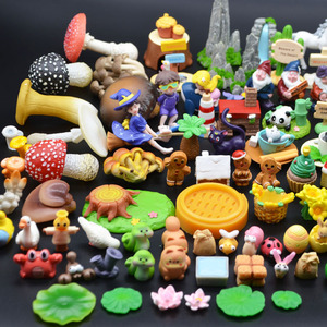 Wholesale Hot <strong>Sale</strong> Cute Mini Figurine Miniature Antique Mini Statue People Animals Pond Flower <strong>Gnomes</strong> Garden Decoration <strong>for</strong> <strong>Sale</strong> - Product Image 2